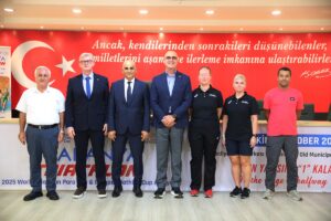 ANTALYA (AA) – Türkiye Triatlon Federasyonu ile Alanya Belediyesinin organizasyonuyla