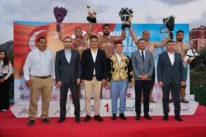 ADANA (AA) – Adana'nın Kozan ilçesinde olimpiyat şampiyonu İsmet Atlı