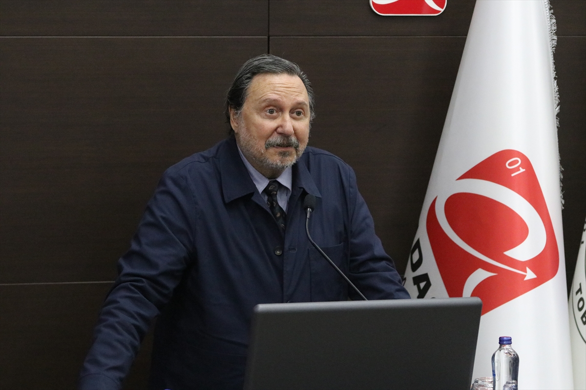 Adana'da ABD'deki yatırım fırsatları anlatıldı