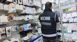 ADIYAMAN (AA) – Adıyaman'da düzenlenen kaçakçılık operasyonunda 5 şüpheli gözaltına