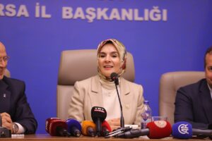 - "Doğurganlık hızı azalıyor. Yaşlanan bir nüfus var. Doğurganlık hızı,