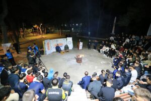 - "Türkiye'de gençlerin önü kapatılırken katsayı gibi, başörtüsü zulmü gibi