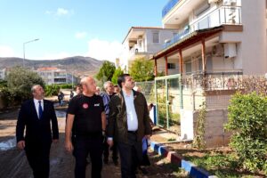 İZMİR (AA) – AK Parti Genel Sekreteri ve İzmir Milletvekili