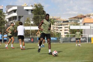 ANTALYA (AA) – Corendon Alanyaspor, Trendyol Süper Lig'in 8. haftasında