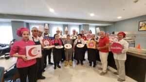 - Cumhuriyet'in 102. yıl dönümü dolayısıyla Antalya'daki 5 yıldızlı otelde