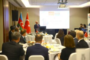 BAKÜ (AA) – Azerbaycan'ın başkenti Bakü'de, "Türkiye-Azerbaycan İş Dünyasında Yeni