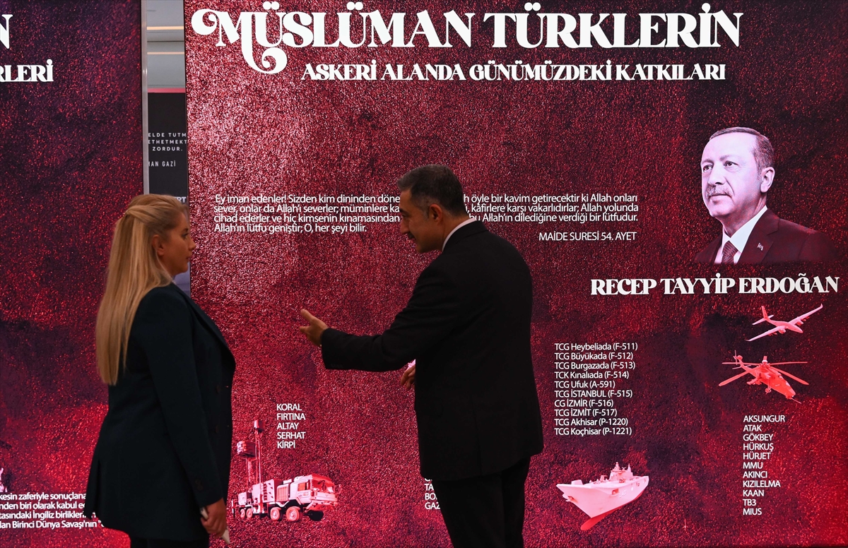 Başkentte Türk-İslam medeniyetine ışık tutan “Kırmızı Çehreliler” sergisi açıldı