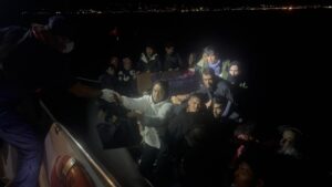 - Göçmen kaçakçılığı iddiasıyla 1 şüpheli gözaltına alındı