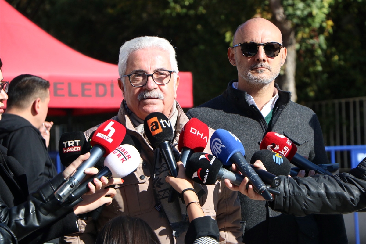 Bolu'daki Grand Kartal Otel yangınında yakınlarını kaybedenler açıklama yaptı