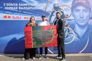 İSTANBUL (AA) – Milli motosikletçi Toprak Razgatlıoğlu'nun Dünya Superbike Şampiyonası'ndaki