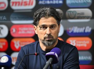 - Çaykur Rizespor: 1 - Trabzonspor: 2