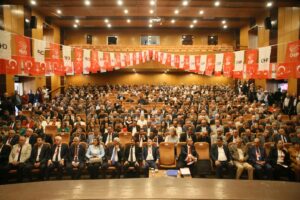 KAHRAMANMARAŞ (AA) – CHP Genel Başkan Yardımcısı Erhan Adem, Kahramanmaraş'ta