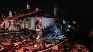 ÇORUM (AA) – Çorum'da bir evde çıkan yangında aynı aileden