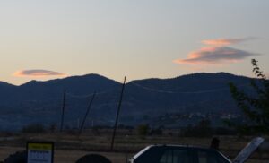 ÇORUM (AA) – Çorum semalarında mercek bulutu oluştu. Gökyüzünde çok