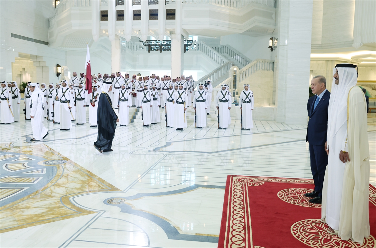 Cumhurbaşkanı Erdoğan, Katar Emiri Al Sani ile bir araya geldi