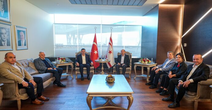 Cumhurbaşkanı Yardımcısı Yılmaz, KKTC Cumhurbaşkanı Tatar ile görüştü