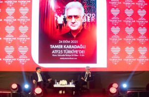 ANTALYA (AA) – Devlet Tiyatroları Genel Müdürü Tamer Karadağlı, tiyatronun