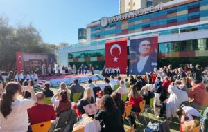 İSTANBUL (AA) – Doğa Koleji, Türkiye Cumhuriyeti’nin 102. kuruluş yıl