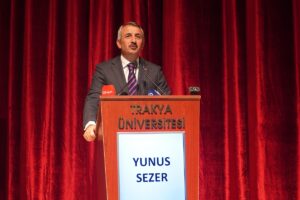 EDİRNE (AA) – Edirne'de, Trakya Üniversitesi (TÜ) ev sahipliğinde öğrencileri