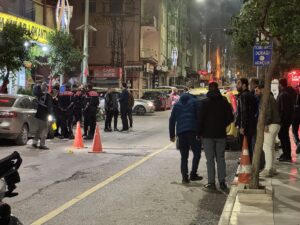 ELAZIĞ (AA) – Elazığ’da çıkan silahlı kavgada 3 kişi yaralandı.