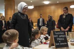 ANKARA (AA) – Cumhurbaşkanı Recep Tayyip Erdoğan'ın eşi Emine Erdoğan,