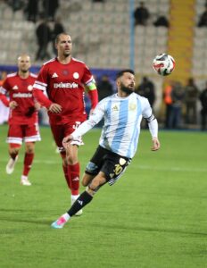 - Erzurumspor FK: 2 - Eminevim Ümraniyespor: 0