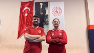 ZONGULDAK (AA) – GÖKHAN YILMAZ – Zonguldak'ta yaşayan milli güreşçi