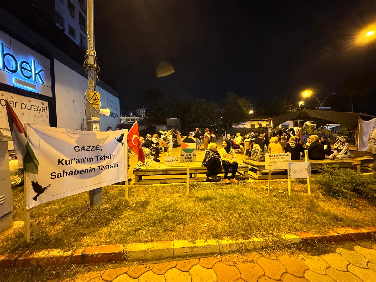 Hatay'da İsrail'in Küresel Sumud Filosu'na saldırısı protesto edildi