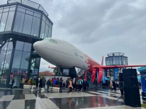 KOCAELİ (AA) – Kocaeli'de, Havacılık ve Bilim Merkezi'ne dönüştürülen uçak,