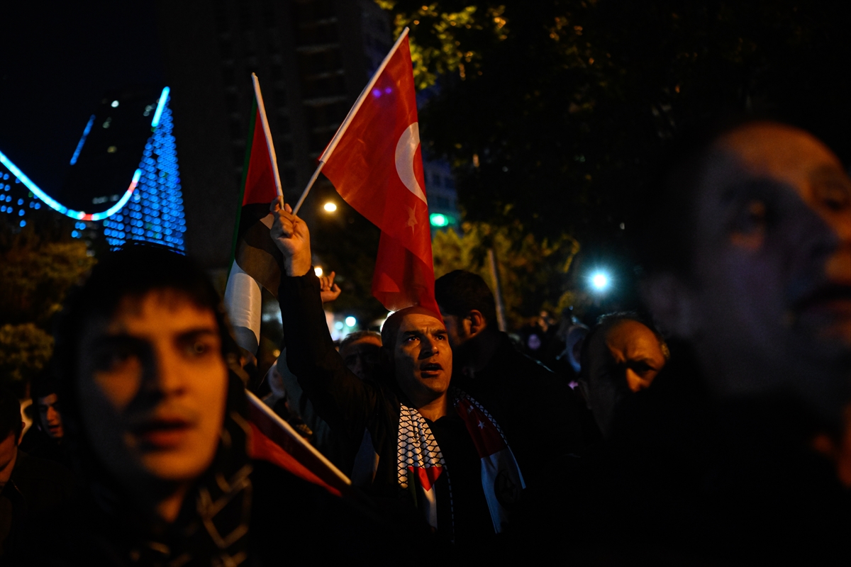 İsrail'in Küresel Sumud Filosu'na saldırısı Ankara'da protesto edildi