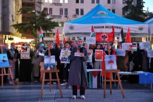 SAMSUN (AA) – Samsun'da İsrail'in Küresel Sumud Filosu'na yönelik saldırısı