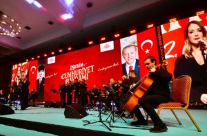 İSTANBUL (AA) – İstanbul Valiliğince 29 Ekim Cumhuriyet Bayramı etkinlikleri