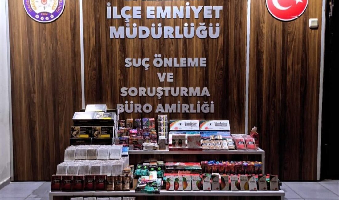 İZMİR (AA) – İzmir'in Karabağlar ve Gaziemir ilçelerinde düzenlenen kaçak