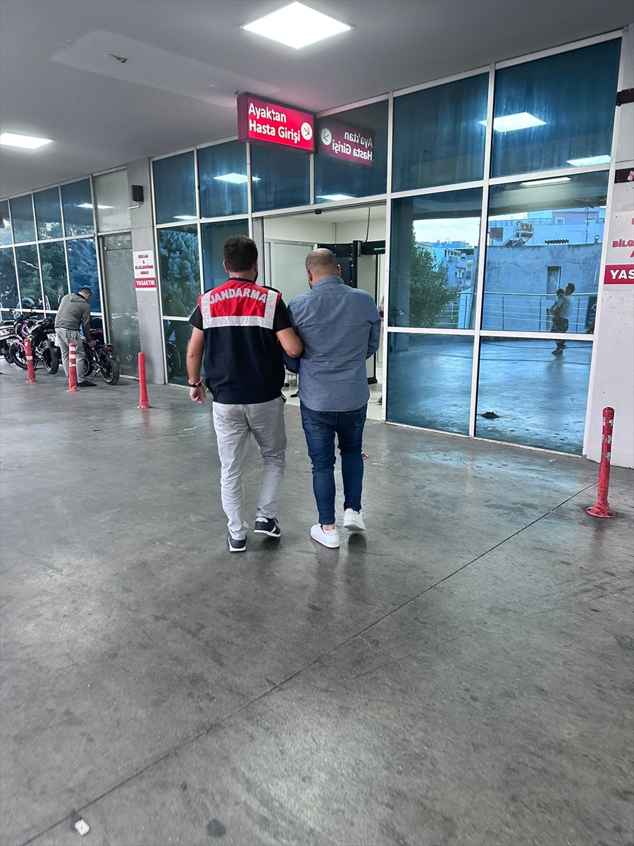 İzmir'de terör örgütü DEAŞ operasyonunda 4 şüpheli yakalandı