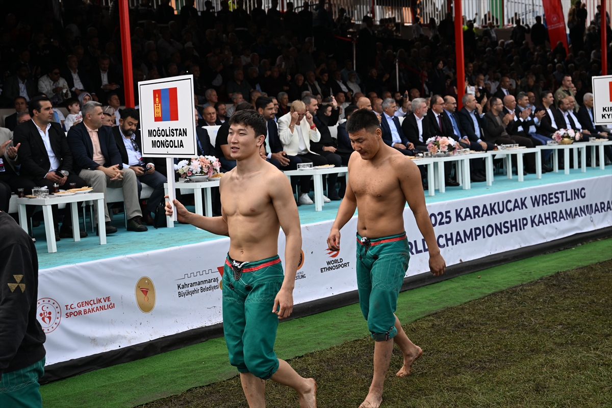 Karakucak Güreşleri Dünya Şampiyonası Kahramanmaraş'ta başladı