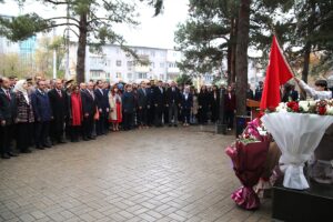 BİŞKEK (AA) – Kırgızistan'ın başkenti Bişkek'te, Türkiye Cumhuriyeti'nin 102. kuruluş