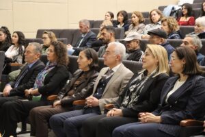 KIRKLARELİ (AA) – Kırklareli Üniversitesi (KLÜ) bünyesinde kurulan, yaşlıların kültür,