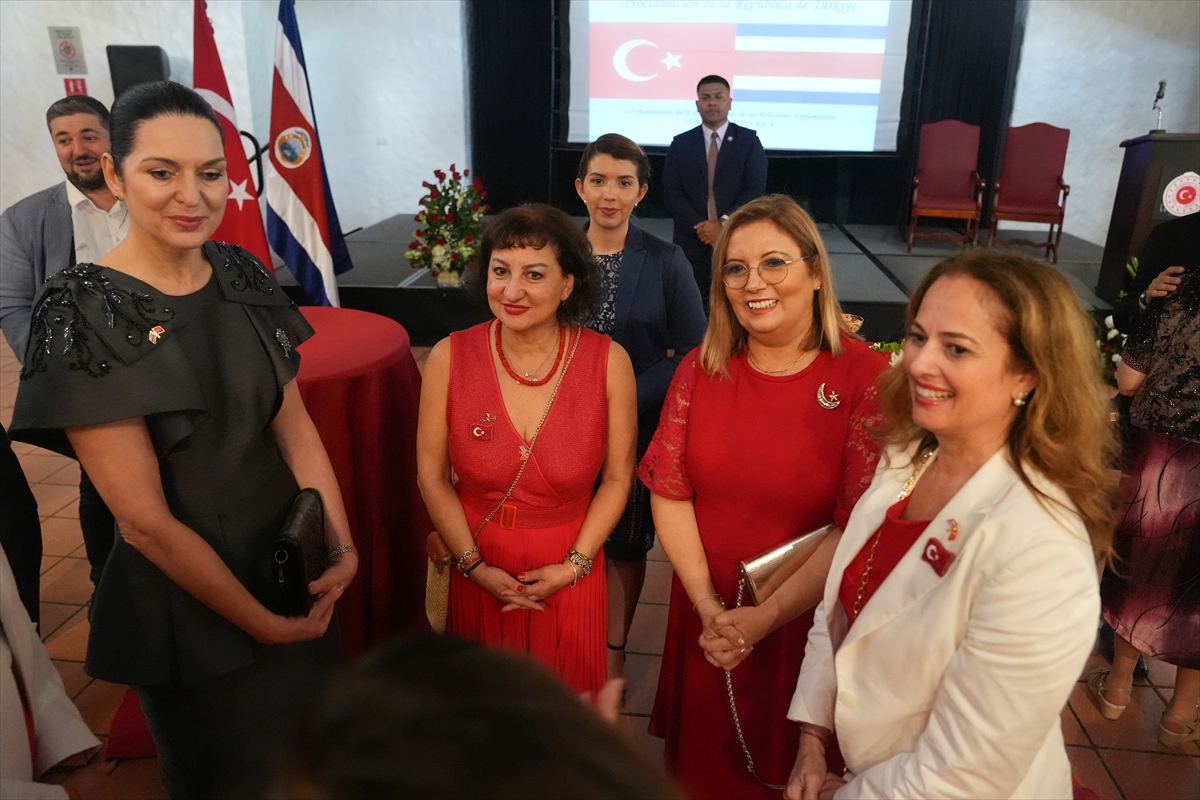 Kosta Rika'da Türkiye Cumhuriyeti'nin 102. yılı kutlandı