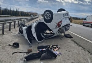 - Kazada 2 kişi yaralandı