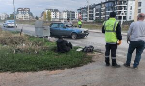 KÜTAHYA (AA) – Kütahya'da ehliyetsiz sürücünün idaresindeki otomobilin çarptığı 2