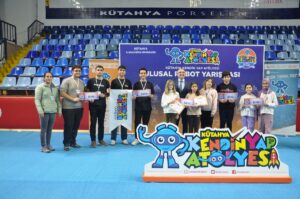 KÜTAHYA (AA) – Kütahya İl Milli Eğitim Müdürlüğü bünyesindeki Kendin