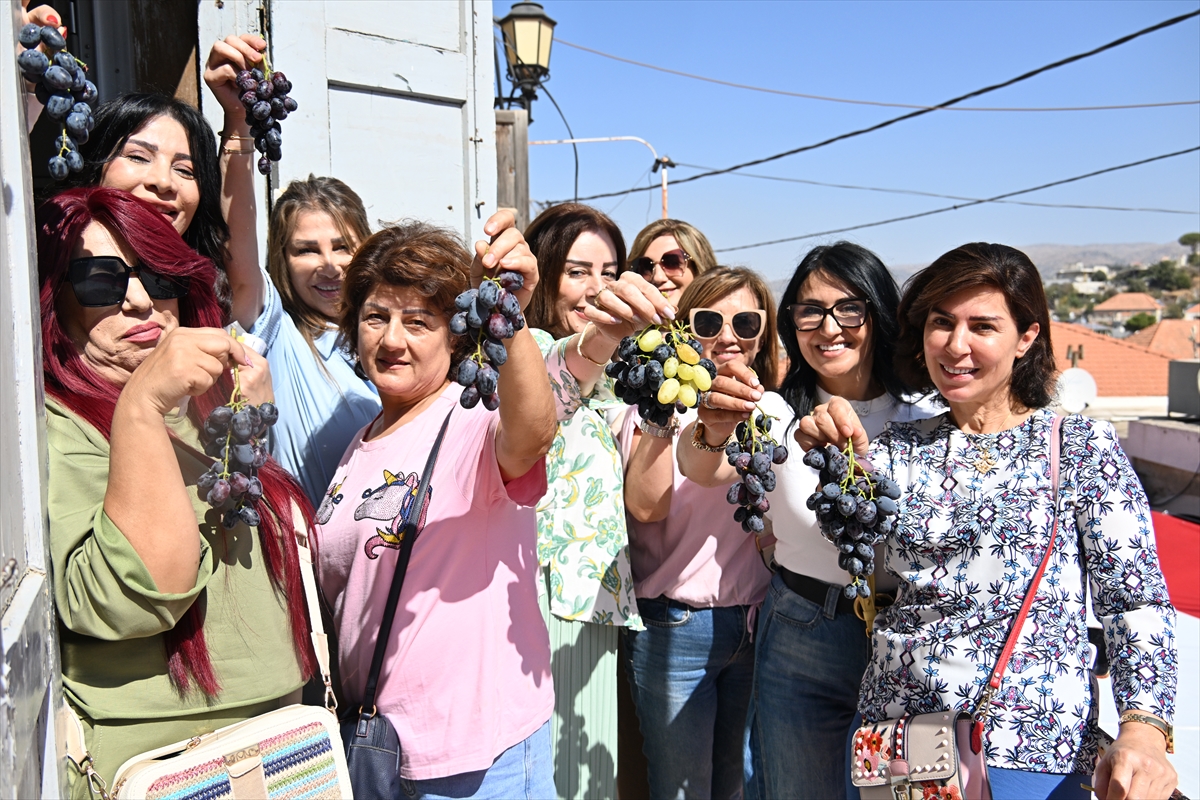 Lübnan'ın Raşeyya el-Vadi beldesinde umudu yeşerten “tatlı” bir festival