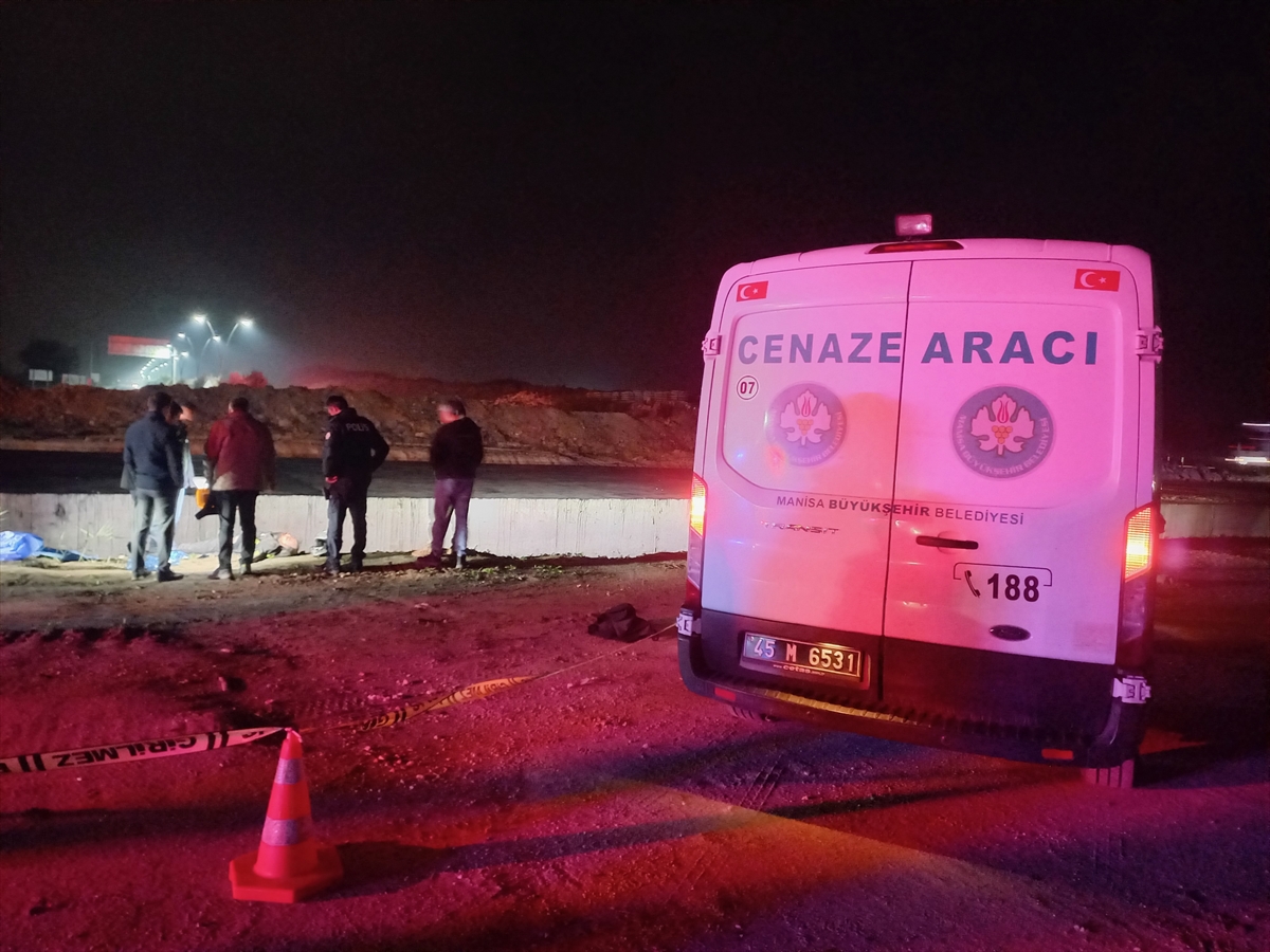 Manisa'da kanala düşen motosikletin sürücüsü öldü