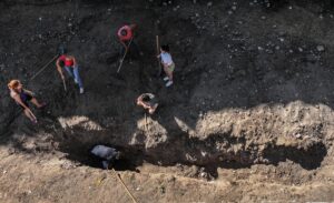 MERSİN (AA) – Mersin'de 2021 yılında sahile vurduktan sonra Mersin