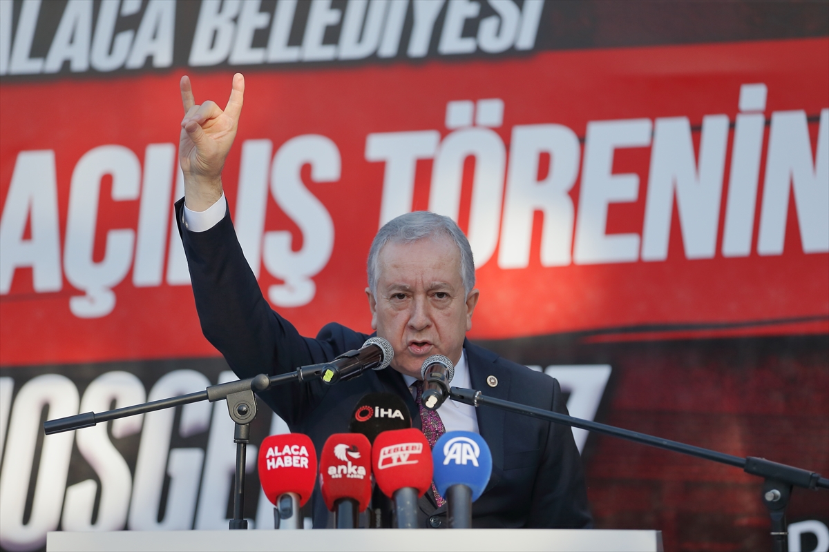 MHP Genel Başkan Yardımcısı Durmaz, Çorum'da toplu açılış töreninde konuştu: