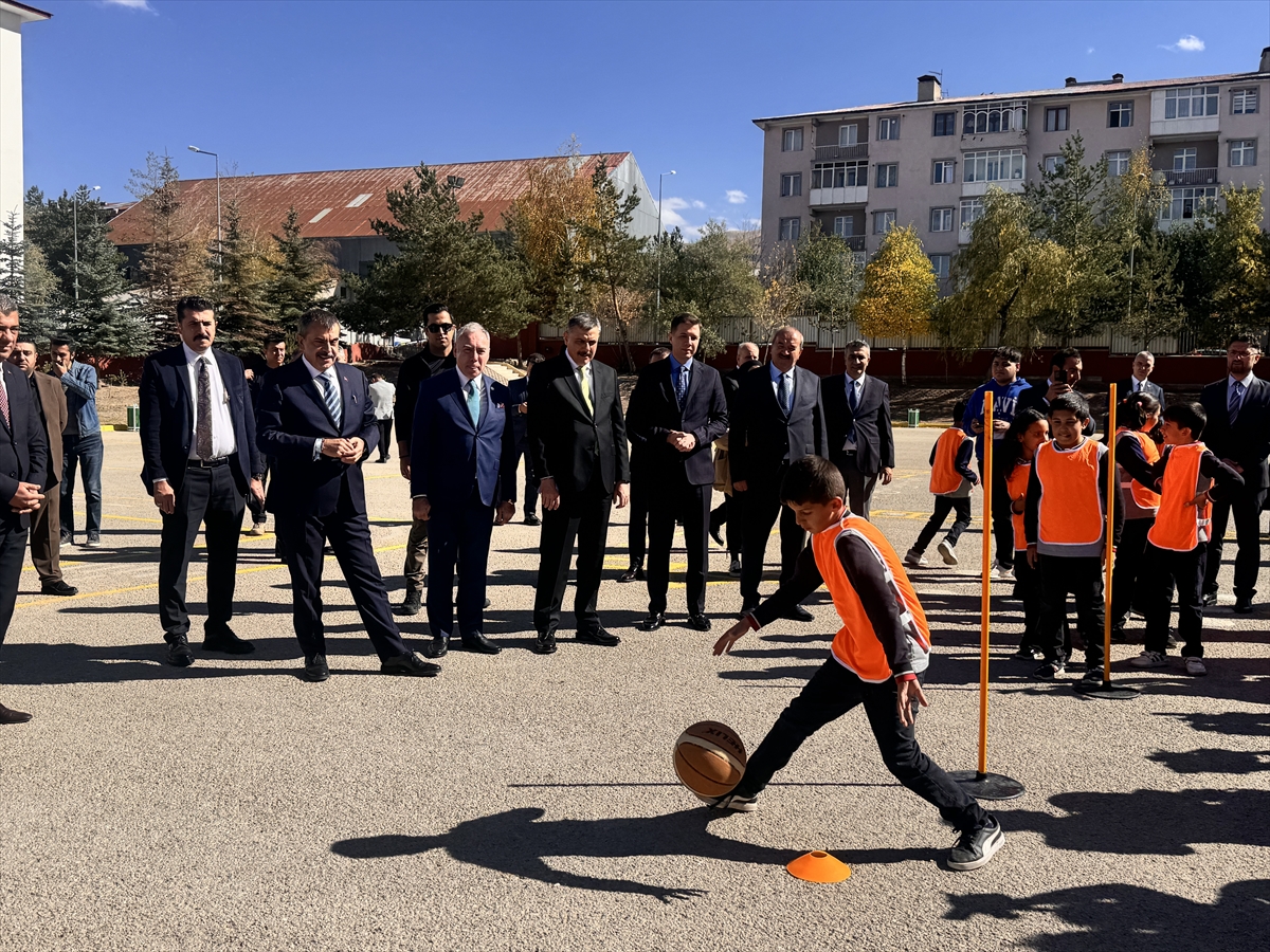 Milli Eğitim Bakanı Tekin, “Sağlıklı Gülümse Erzurum İş Birliği İmza Protokolü”ne katıldı: