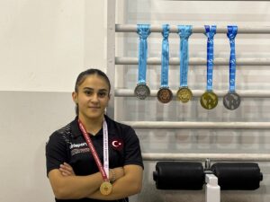 ÇORUM (AA) – YASEMİN ALEYNA TUFAN – Milli halterci Türkan