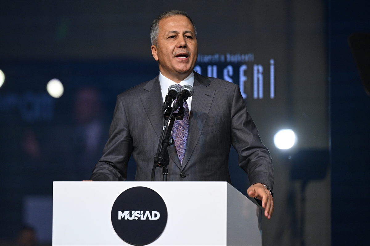 İçişleri Bakanı Ali Yerlikaya, Kayseri'de konuştu: