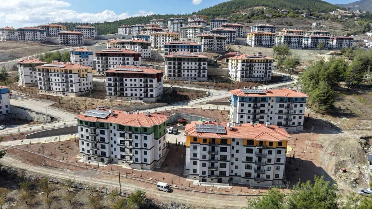 Osmaniye'de 819 deprem konutu ay sonuna kadar tamamlanacak
