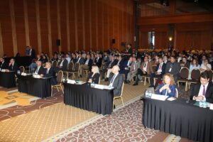 - Akdeniz Üniversitesi Rektörü Prof. Dr. Özlenen Özkan, etkinlikte önemli